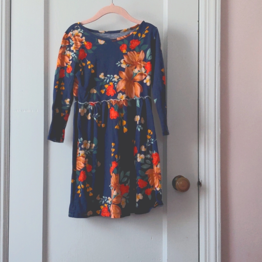 Old Navy floral dress; Size (6-7) Navy blue dress, orange, yellow, green, flower